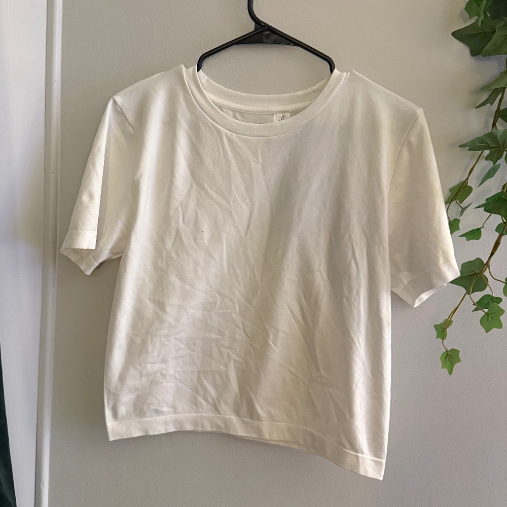 NWOT A New Day T-Shirt